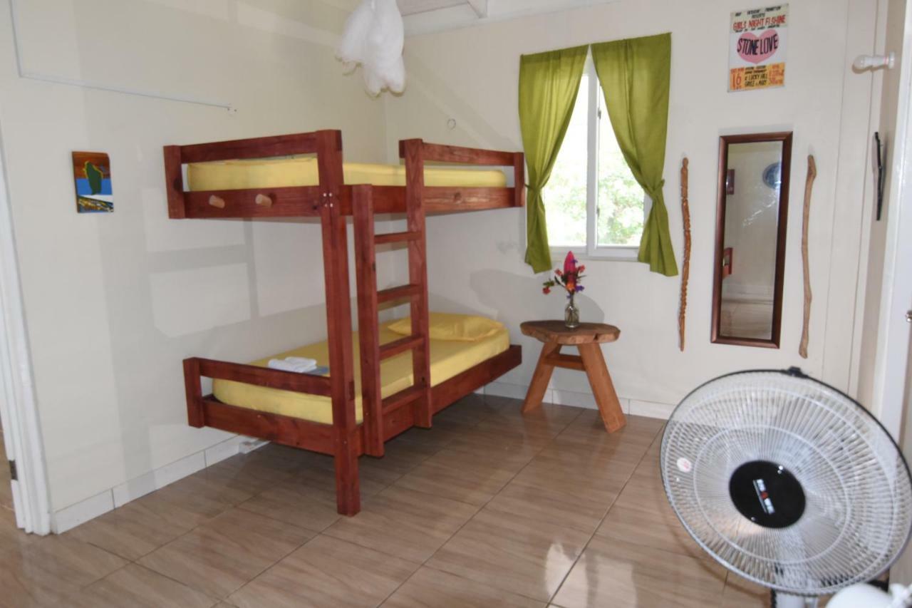 Soufriere Guesthouse 외부 사진