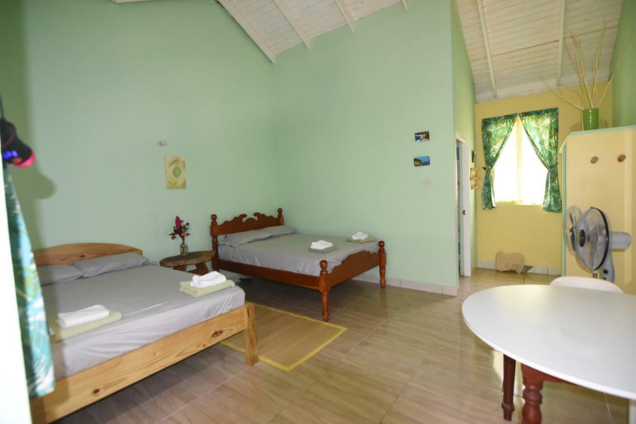 Soufriere Guesthouse 외부 사진